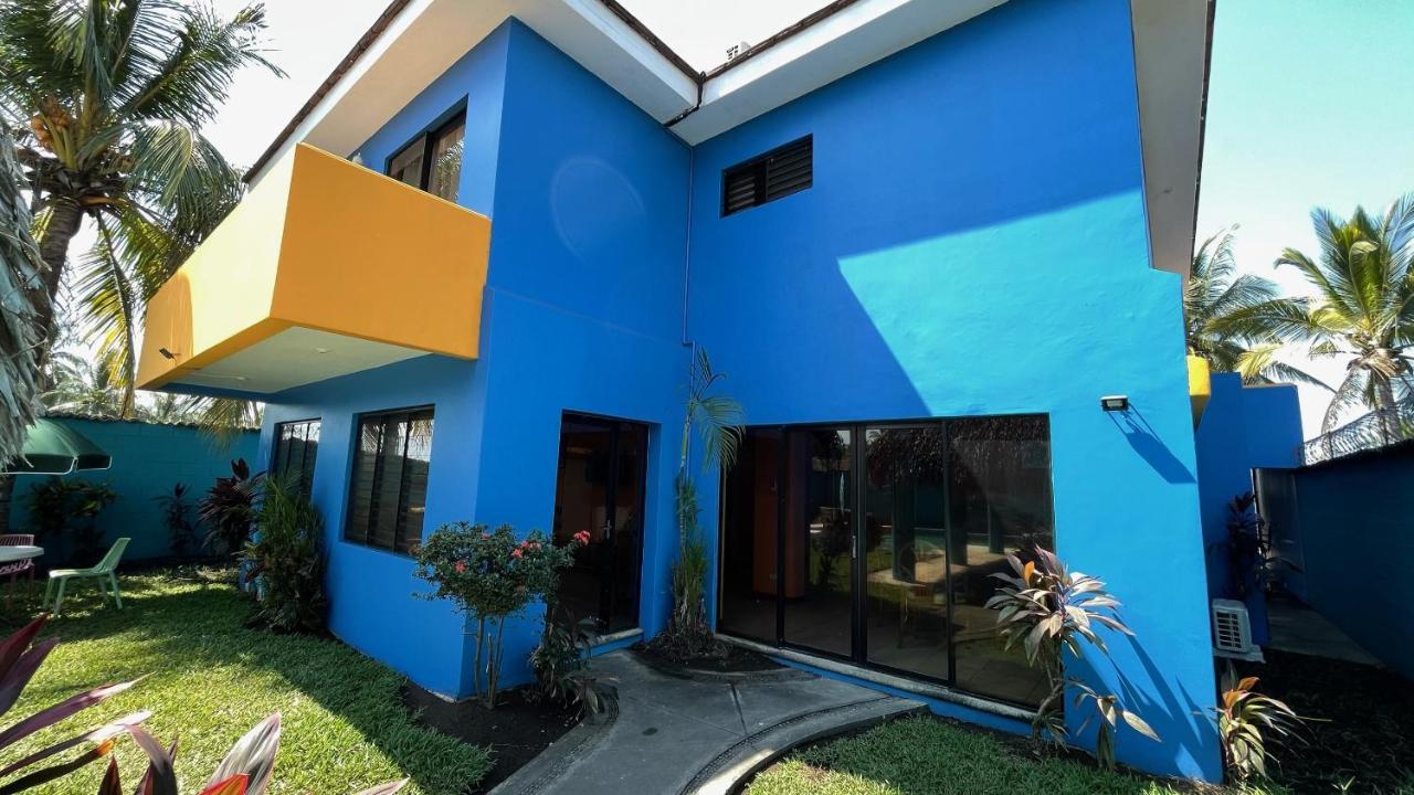 Chalet En Puerto San Jose Exterior photo